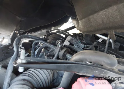 2014 Ford Fiesta Titanium z USA, uszkodzony, nr VIN 3FADP4FJ1EM113793